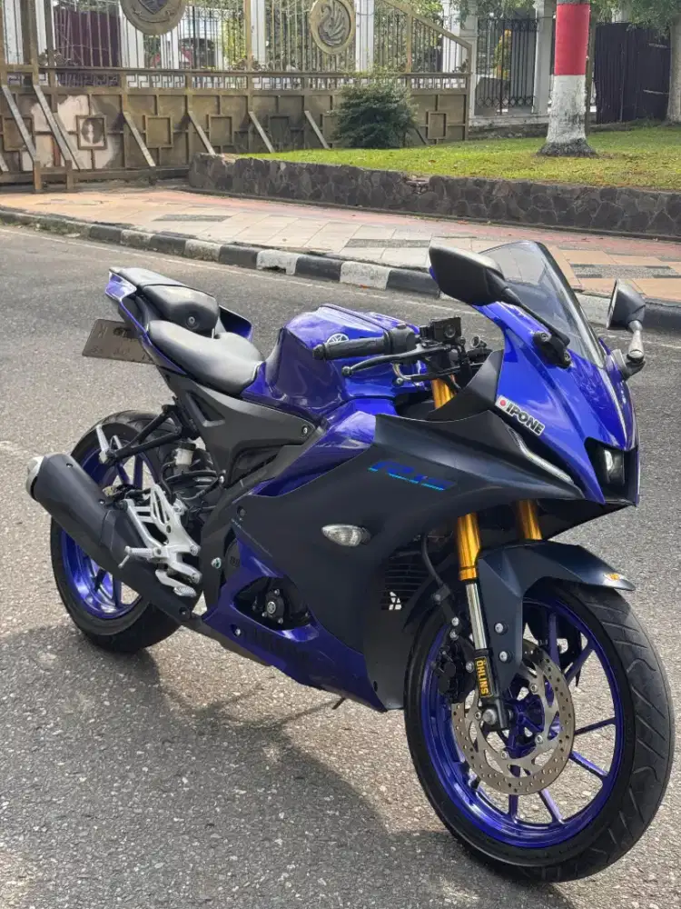 Dijual siapa cepat dapat R15 V4 Surat lengkap pajak hidup