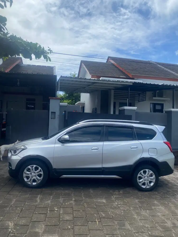 Nissan March 2018 Bensin