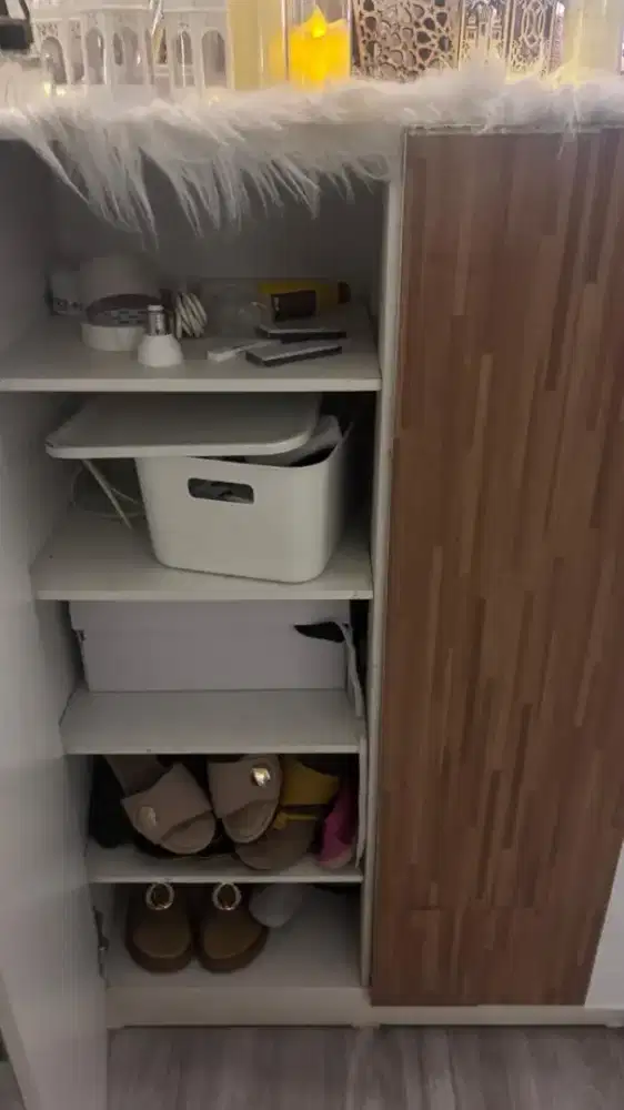 Informa lemari size M