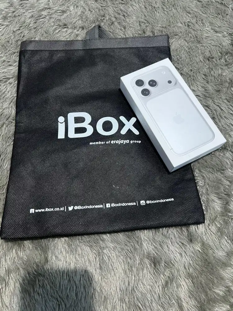 Iphone 17 Pro 256gb new silver