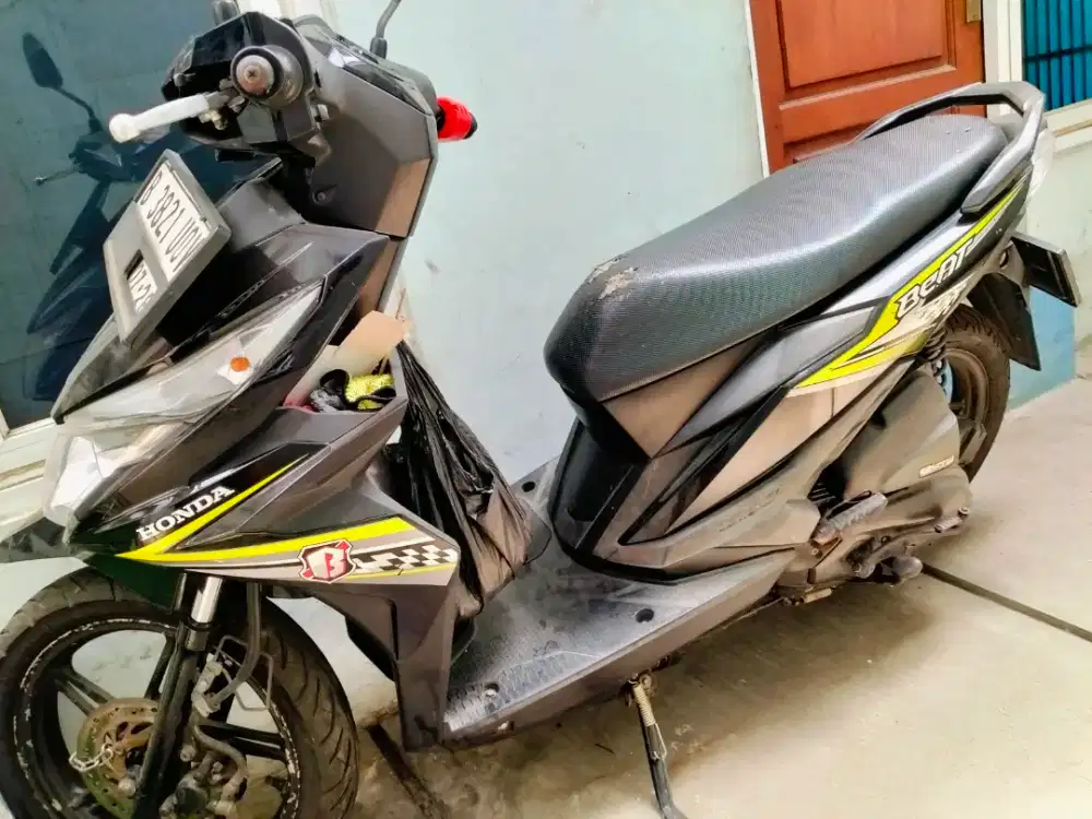 Dijual motor honda beat tahun 2019 mulus mesin