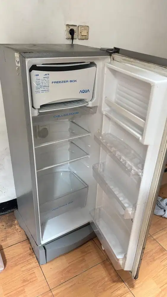 KULKAS AQUA JUAL CEPAT MURAH