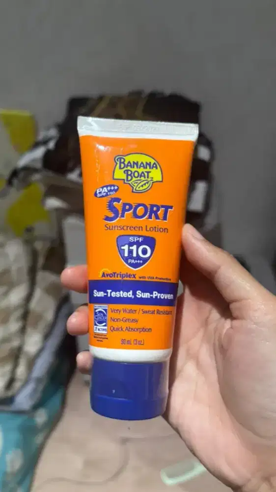 Sunscreen banana