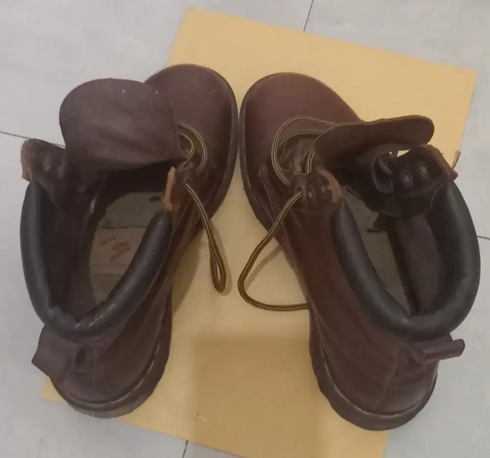 Sepatu Dr Martens Original