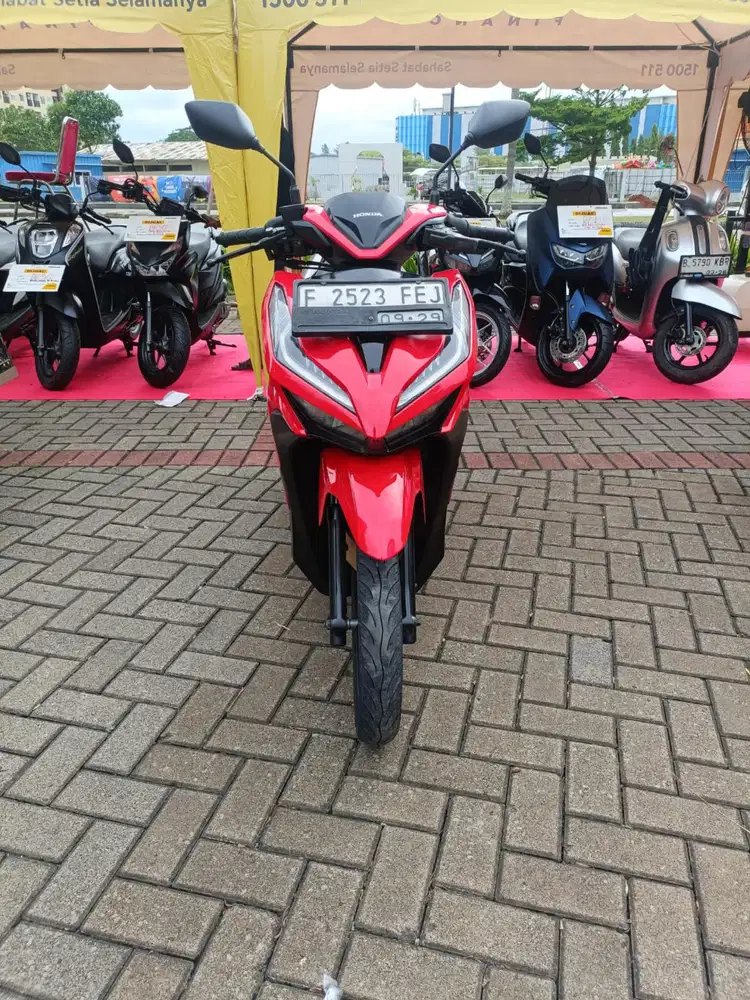 Dijual motor Honda Vario 125 cbs 2019