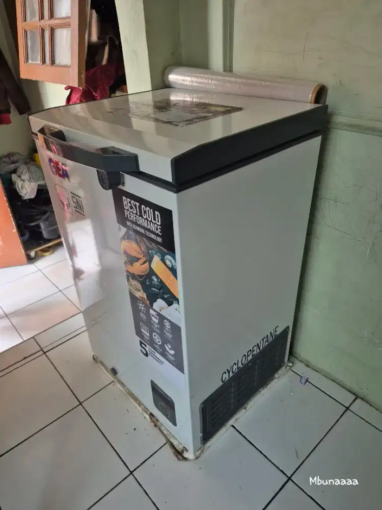 Freezer box GEA 110 L orisinil segel kartu garansi kumplit