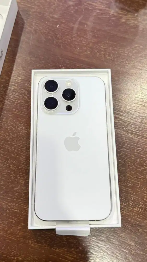 Iphone 15 Pro 128 GB White Titanium