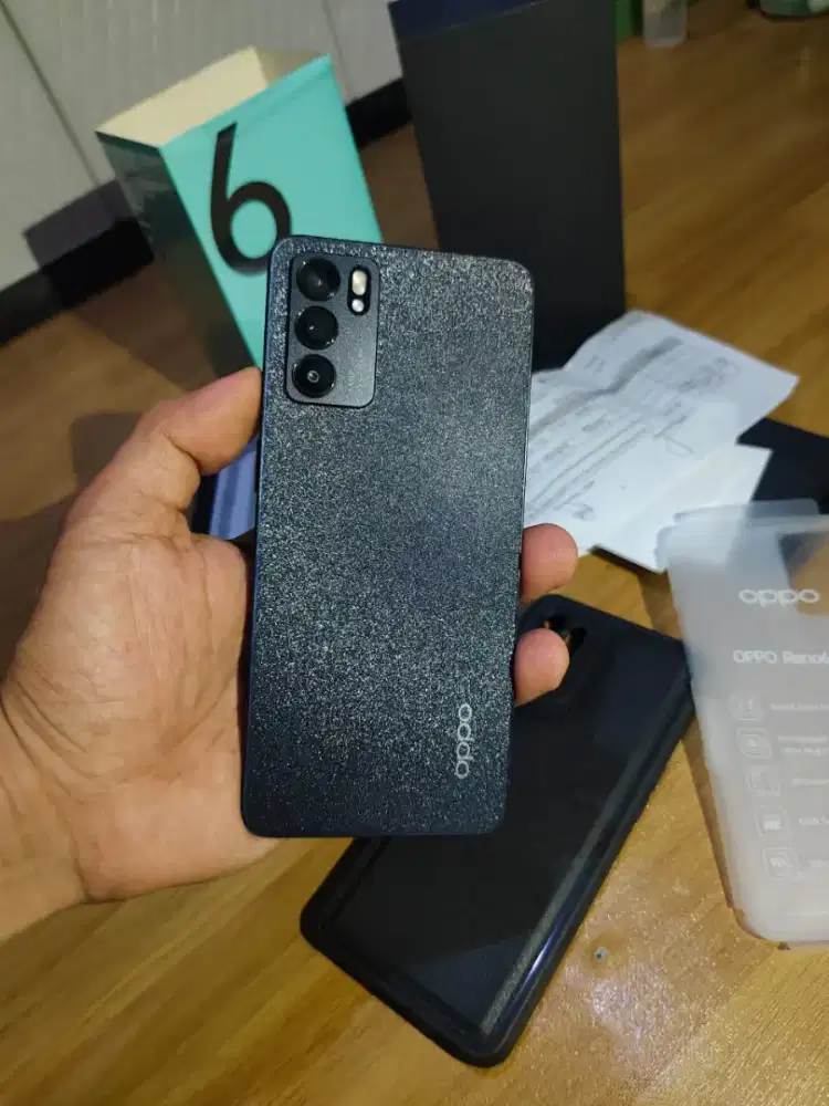 Oppo Reno 6 versi 5g ram 8/128gb