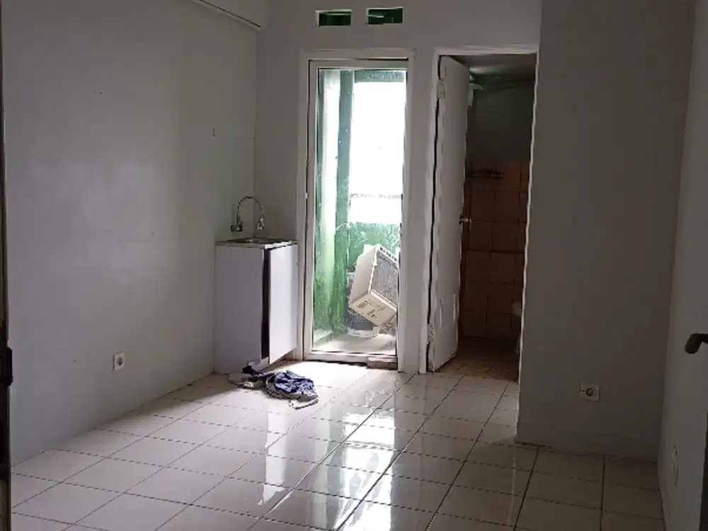 Kosongan di Apartemen Green Pramuka Lokasi Strategis