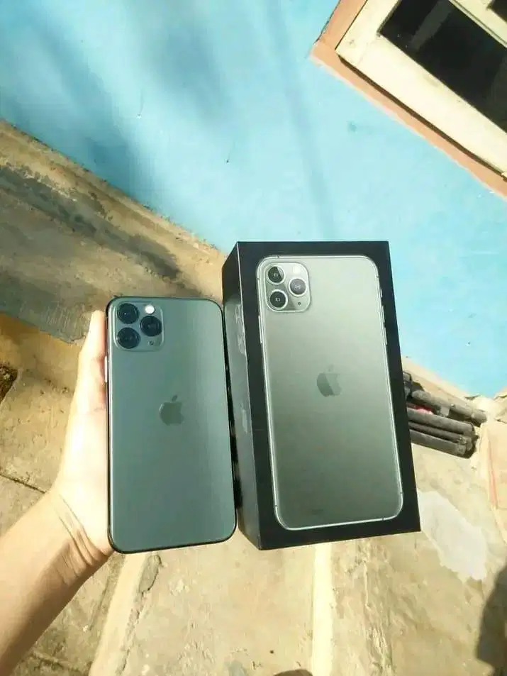 IPHONE 11 pro inter 256