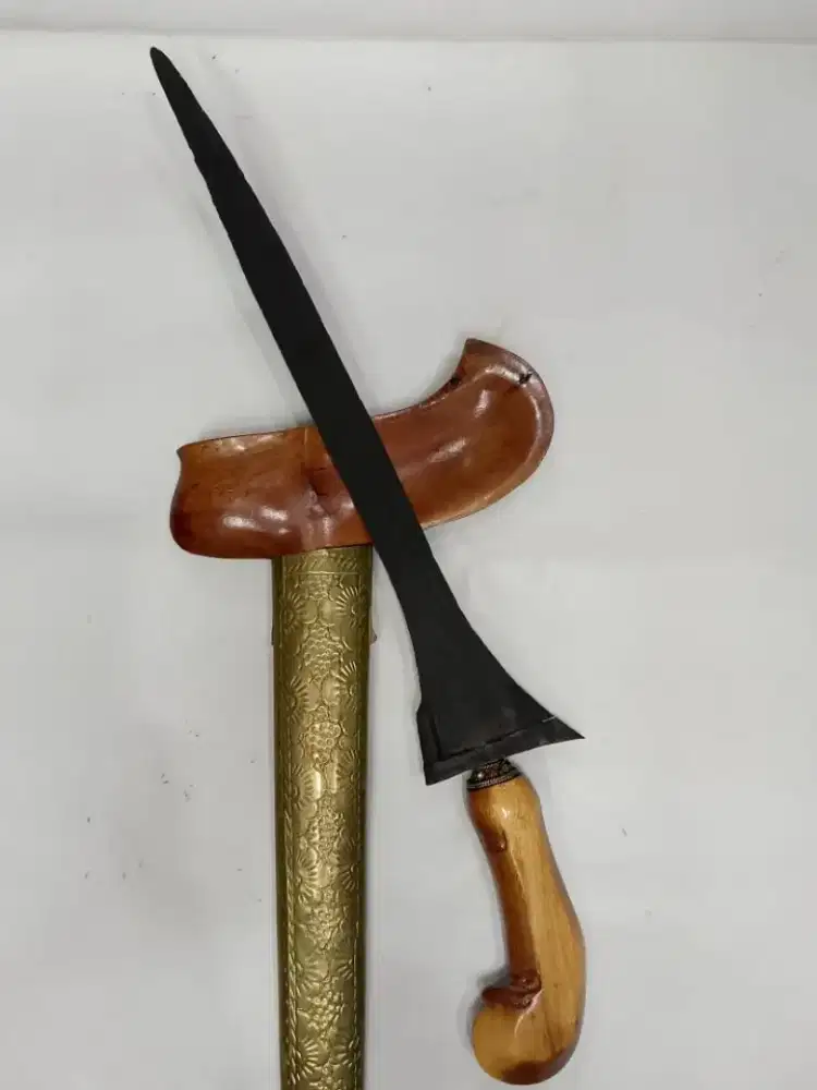 Keris sepuh Brojol pamor keleng era Padjajaran | KERIS UTUH TUS