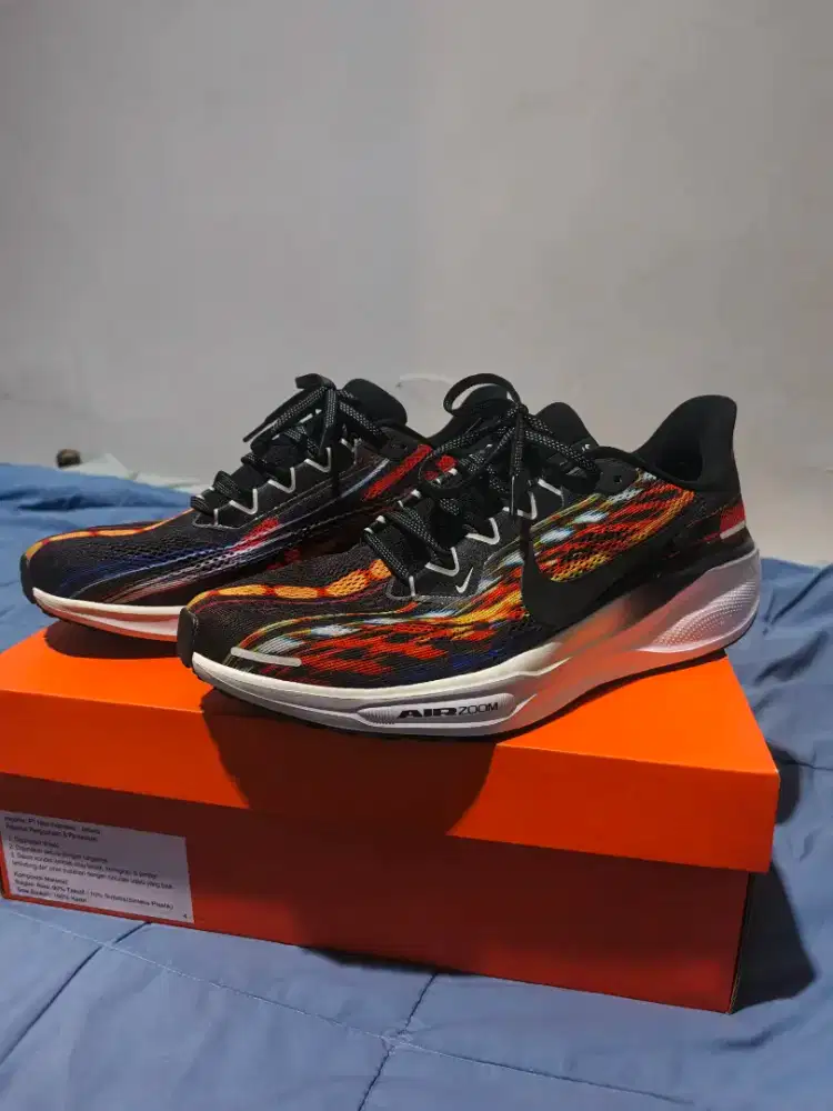 WTS NIKE PEGASUS 41 MULTICOLOR