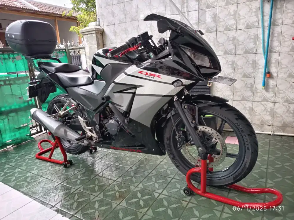 CBR 150R K45A TAHUN 2015