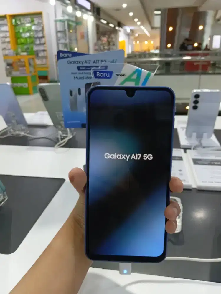 NEW! SAMSUNG GALAXY A17 5G 8/256GB+FREE ADAPTOR +GARANSI RESMI 1 TAHUN