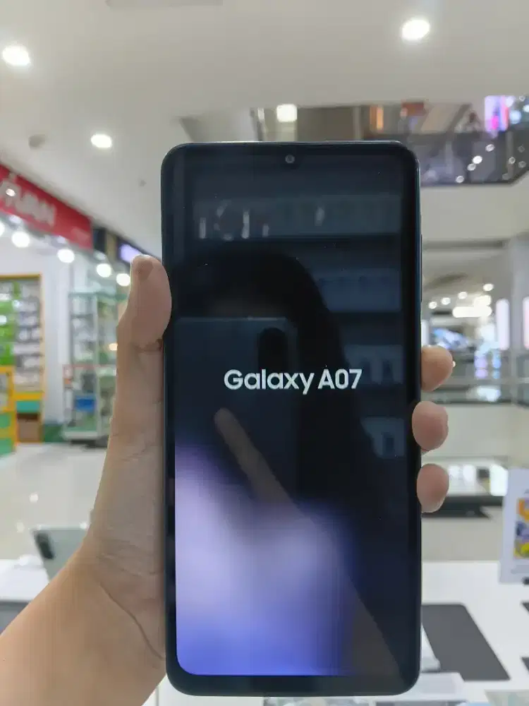 GALAXY A07 4/64GB + FREE ADAPTOR + GARANSI RESMI 1 TAHUN