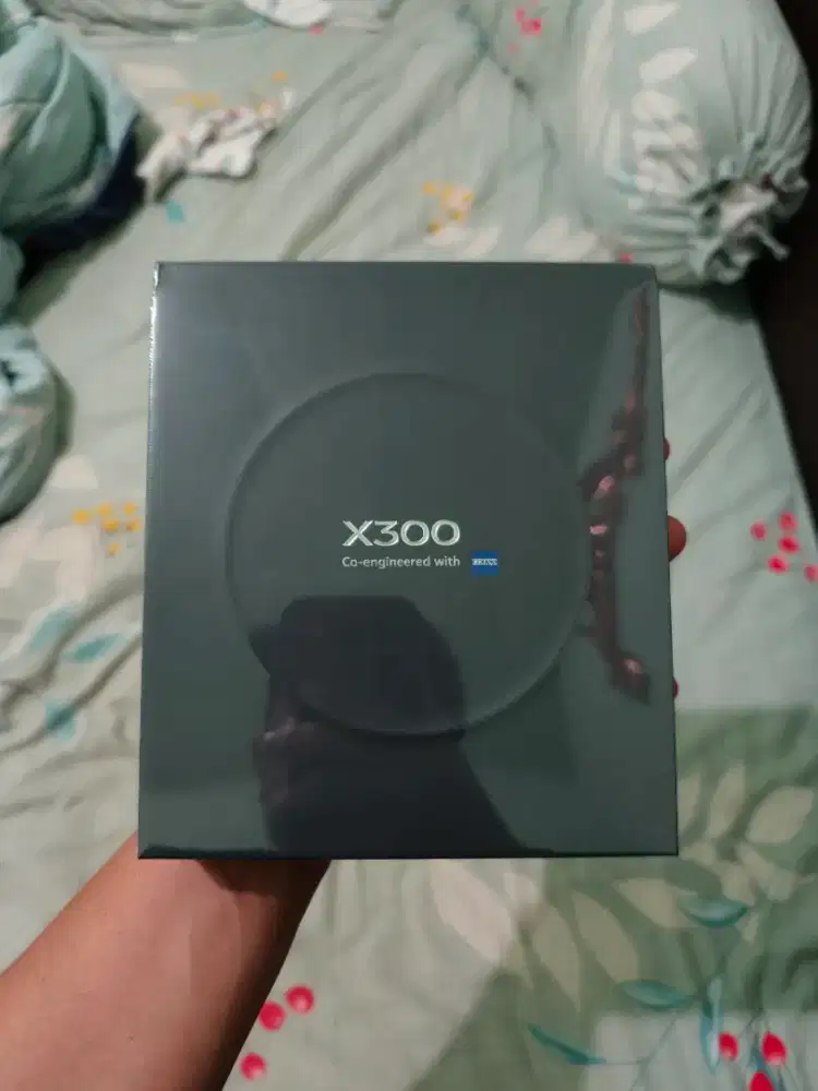 Vivo X300 16/512GB Warna Hitam Baru Segel Garansi Resmi 2 Tahun