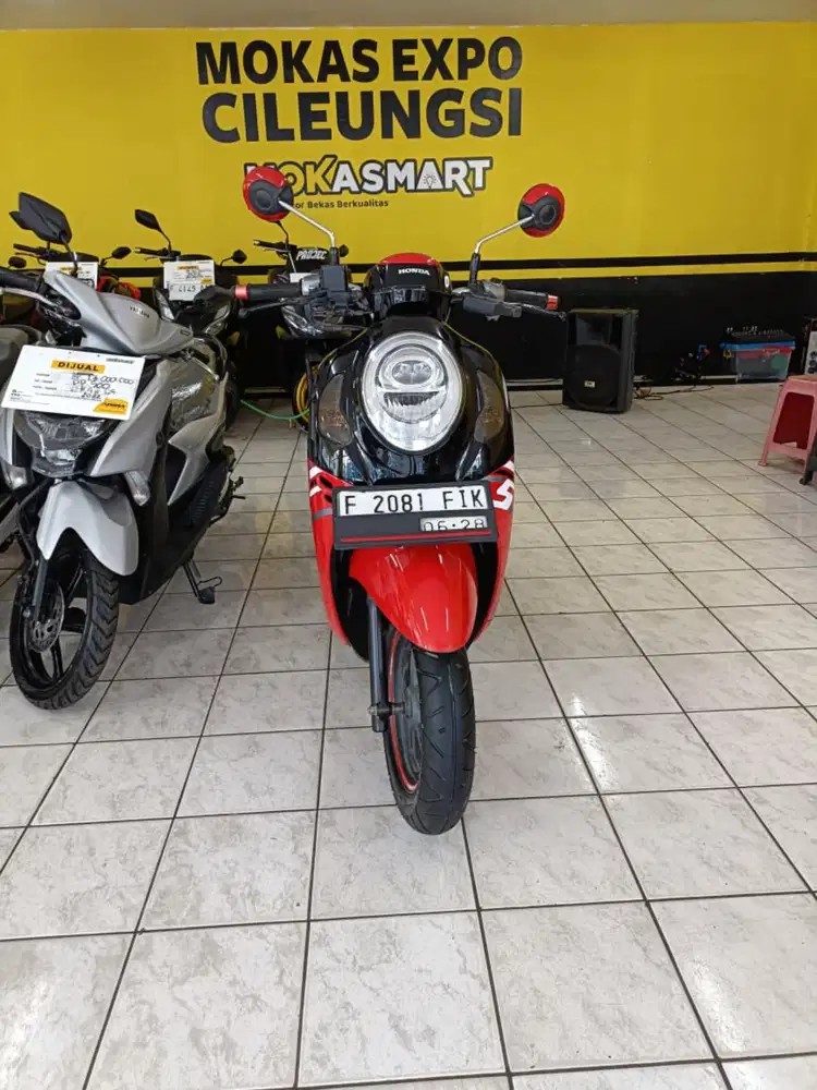Dijual motor Honda Scoopy sporty 2023