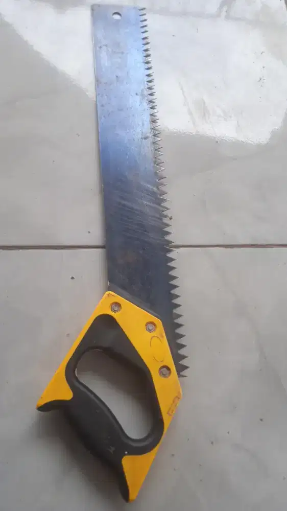 Gergaji serba guna panjang besar