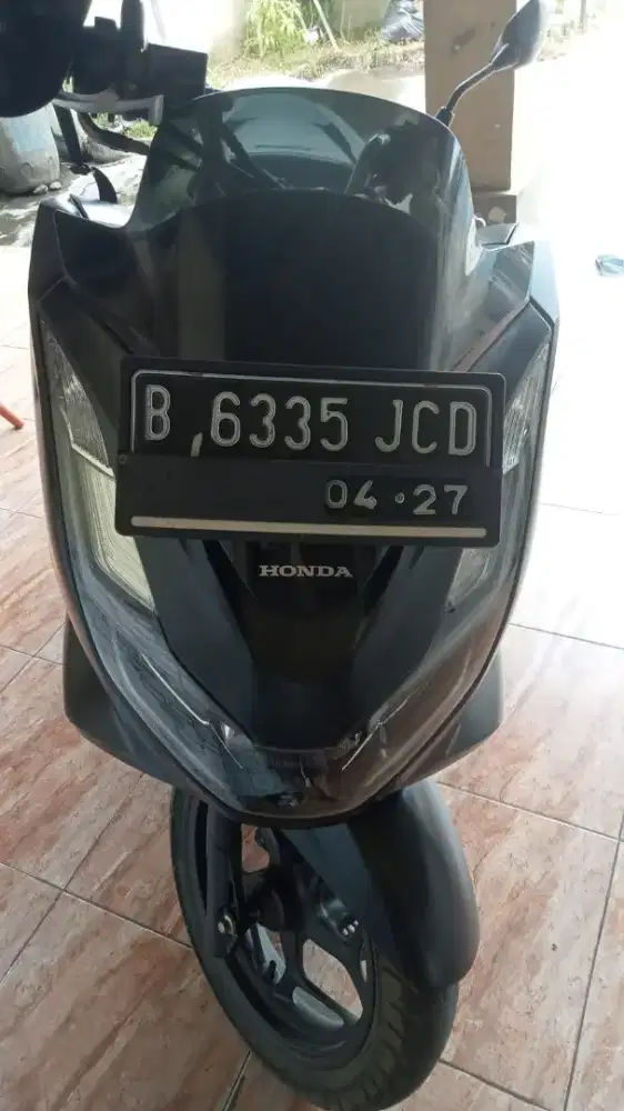 PCX abs warna hitam
