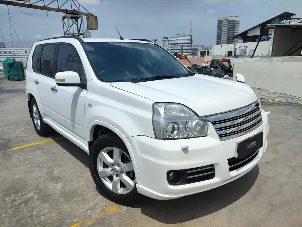 Nissan X-Trail 2011 Bensin