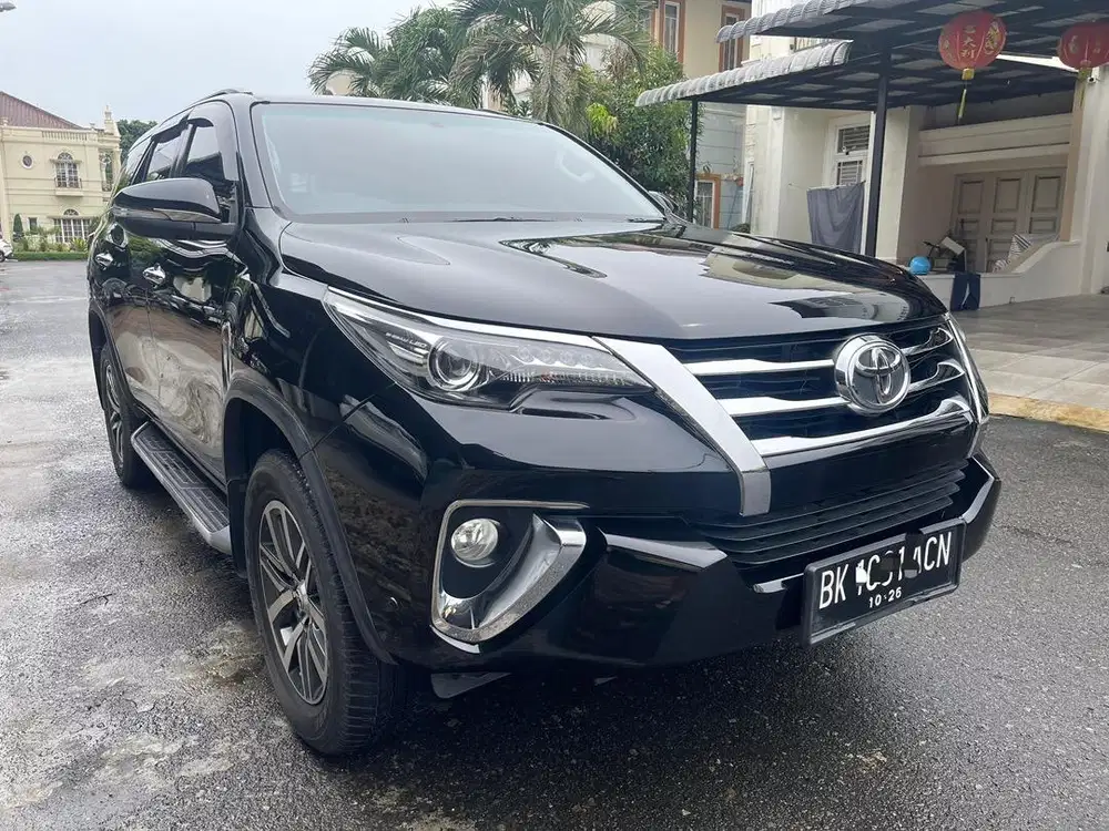 Rare  low odo!! Fortuner VRz Full Original