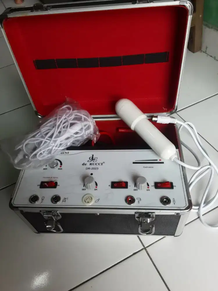 Alat facial DE RUCCI Masih baru