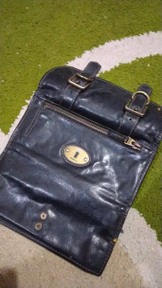 Dompet VIntage Fossil - HSC 2025