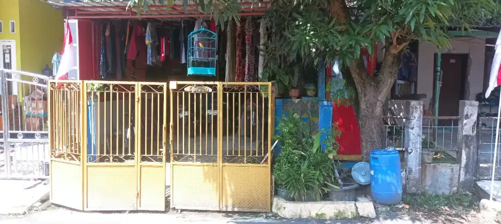 Dijual rumah strategis