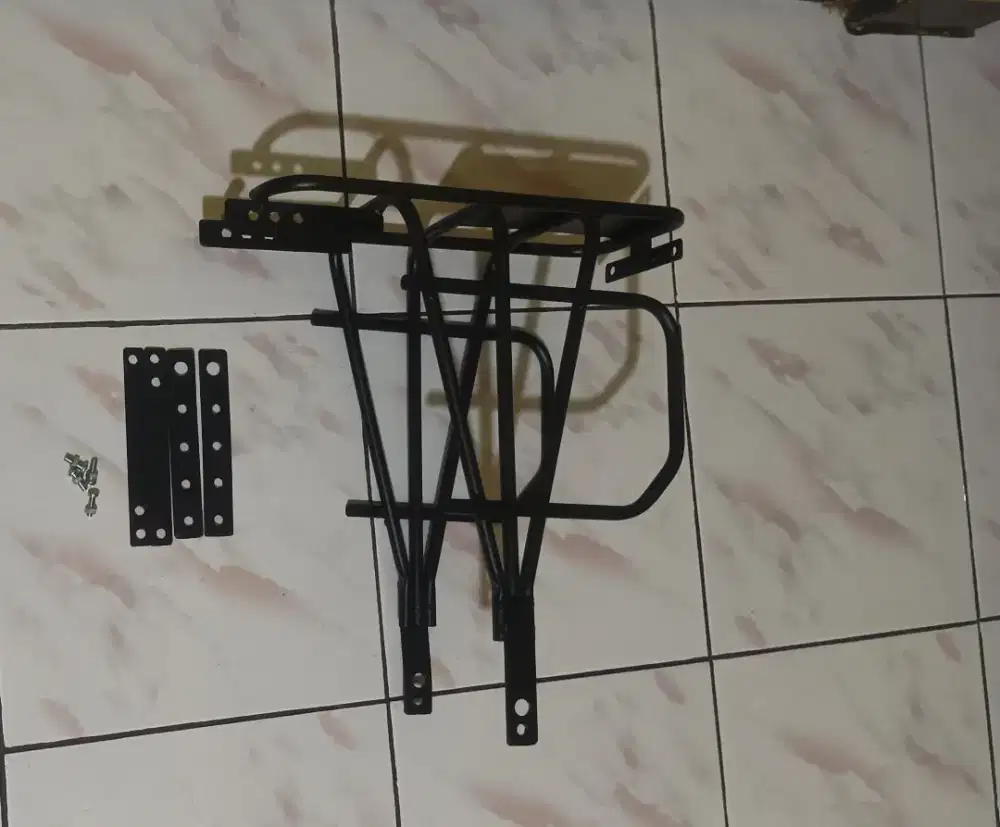 Boncengan belakang sepeda