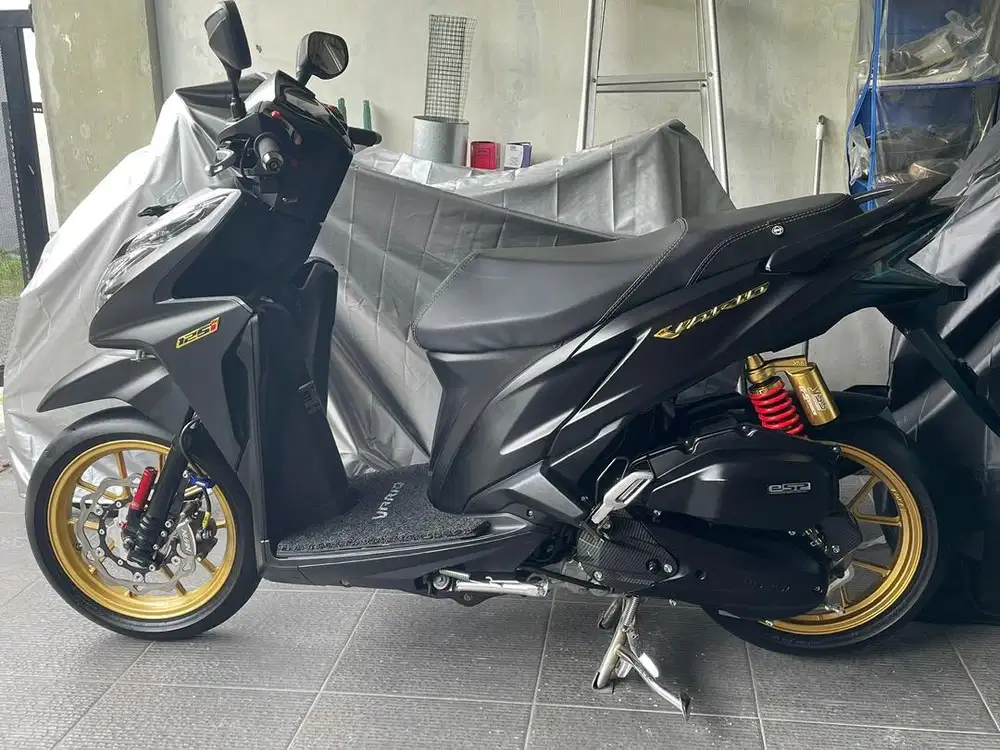 VARIO 125 KZR MODIF PROPER