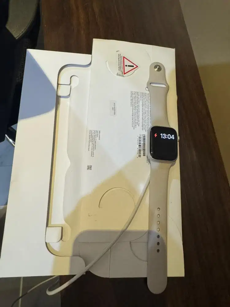 i watch series 9 41m warna starlight