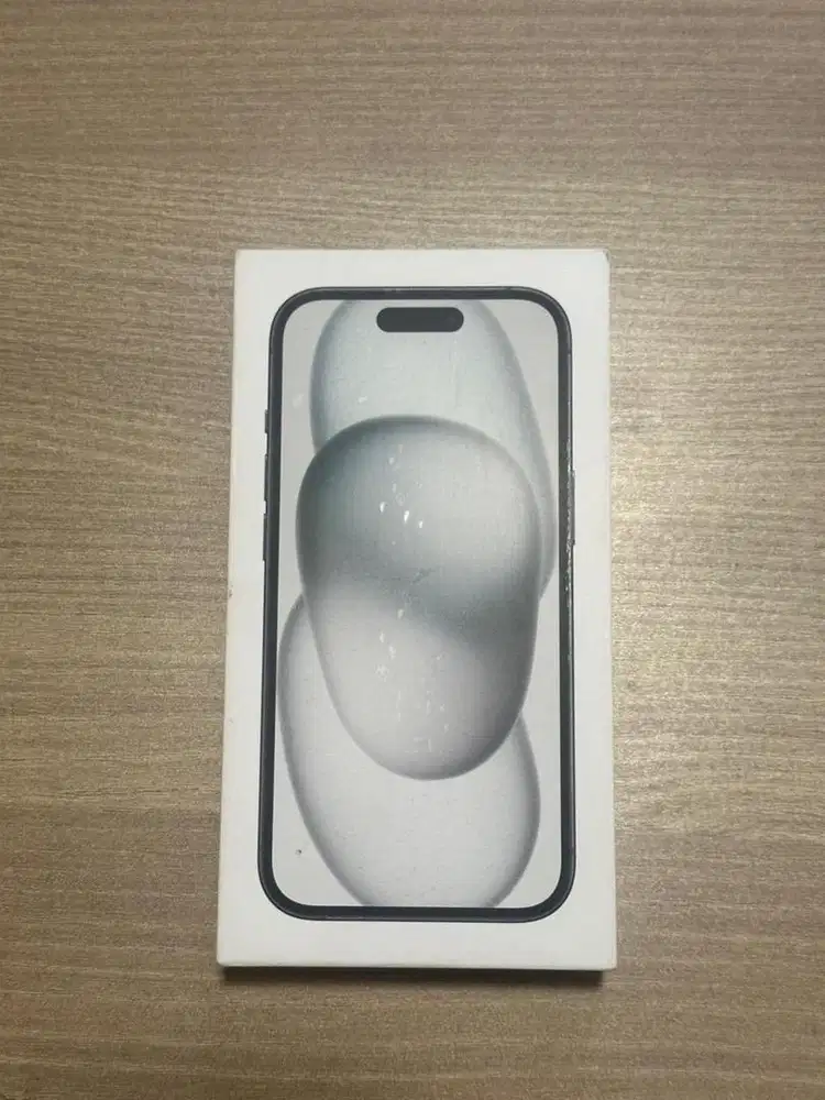 Iphone 15 128 gb blm pernah pake