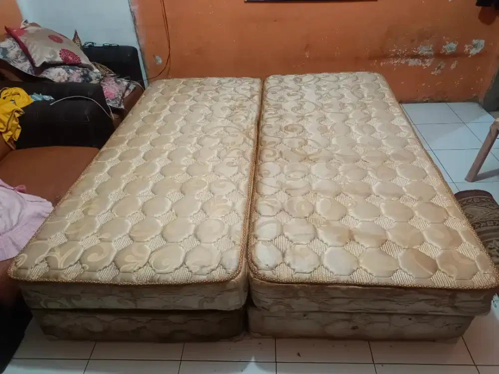 DIJUAL SPRINGBED TEMPAHAN DARI TAHUN 2007