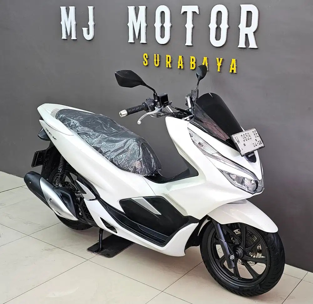 Honda PCX 150 ABS tahun 2018 // KREDIT DP 1.5 JT