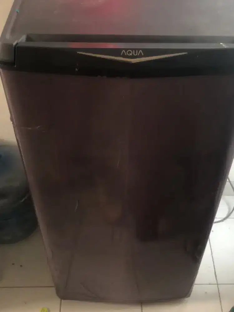 Kulkas 1 pintu aqua