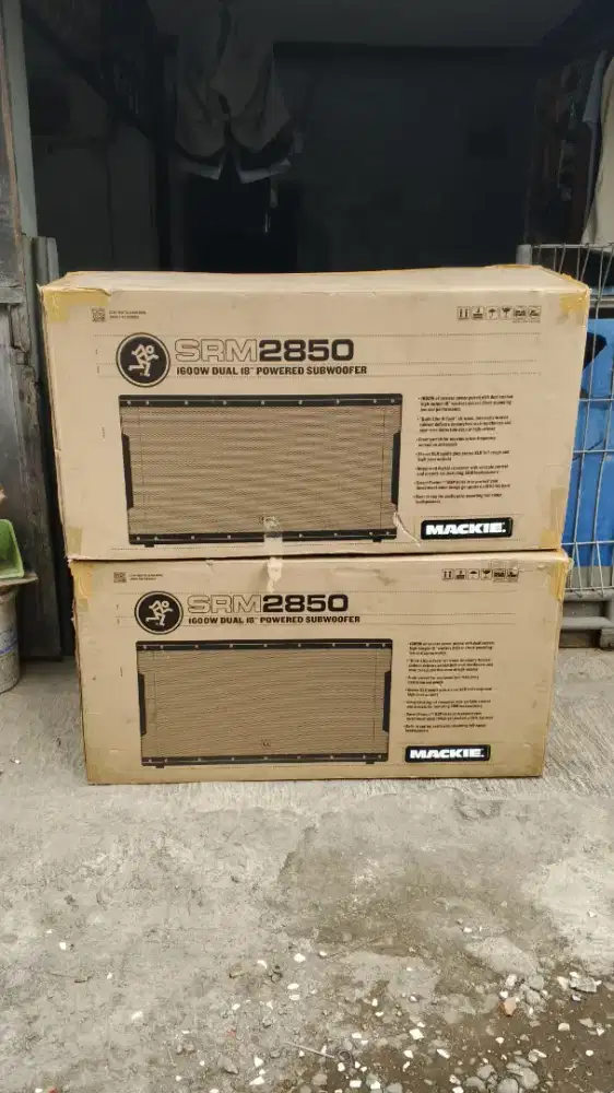 Subwofer active mackie srm2850 new