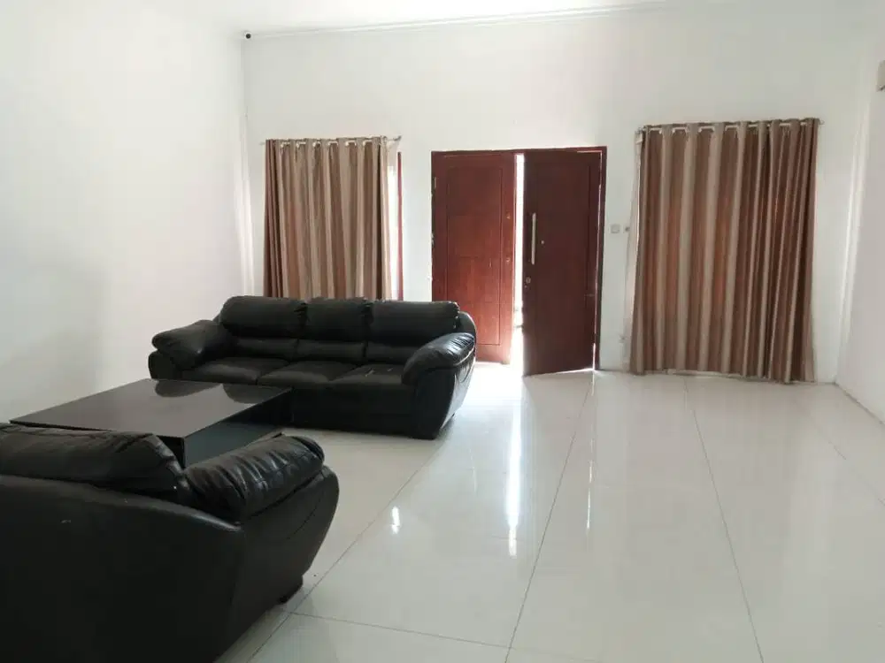 Rumah Bagus Arcamanik, Bandung Siap Huni