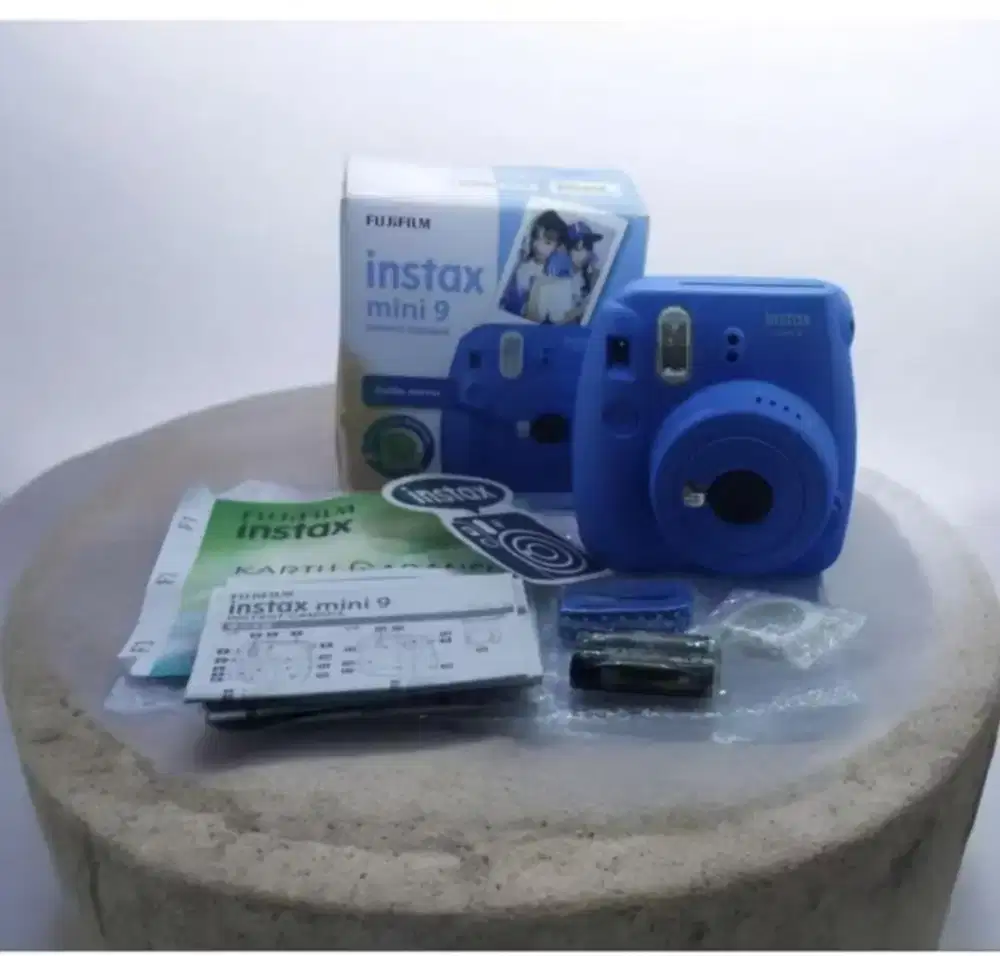 Fujifilm Instax Mini 9 Kamera Foto Instan dengan Fitur Cetak Cepat