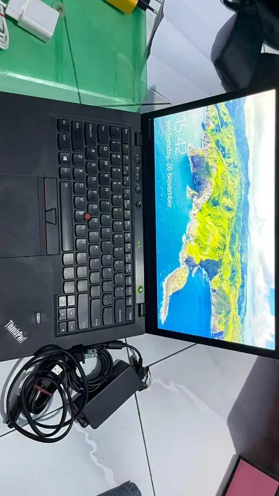 Dijual Laptop lenovo toochscreen