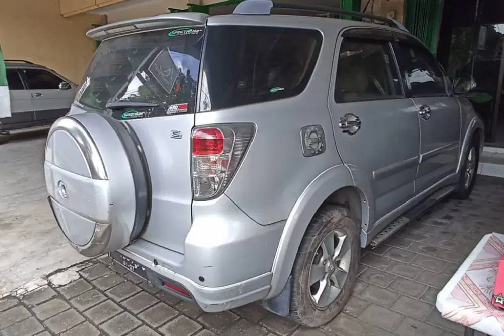 Toyota Rush Tangan Pertama
