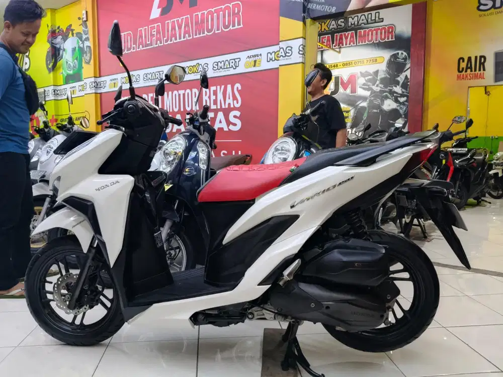 Vario 150 tahun 2018 * DP 300rb