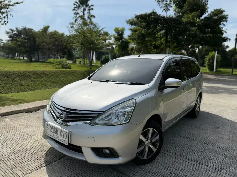 Nissan Grand Livina Xv Automatic 2017