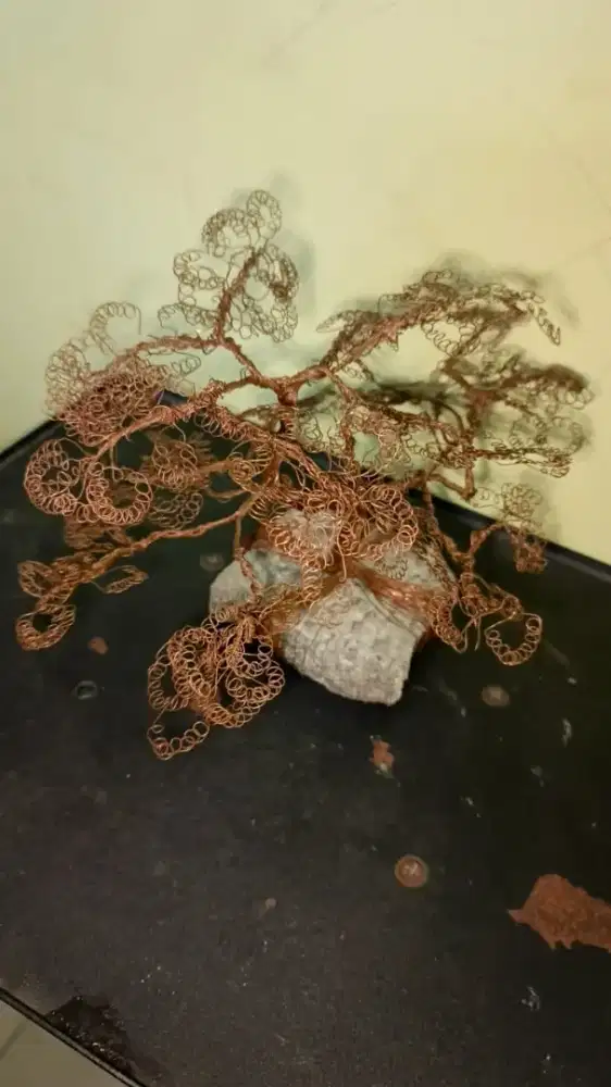 Hiasan Pohon DIY dari Kawat – Handmade DIY