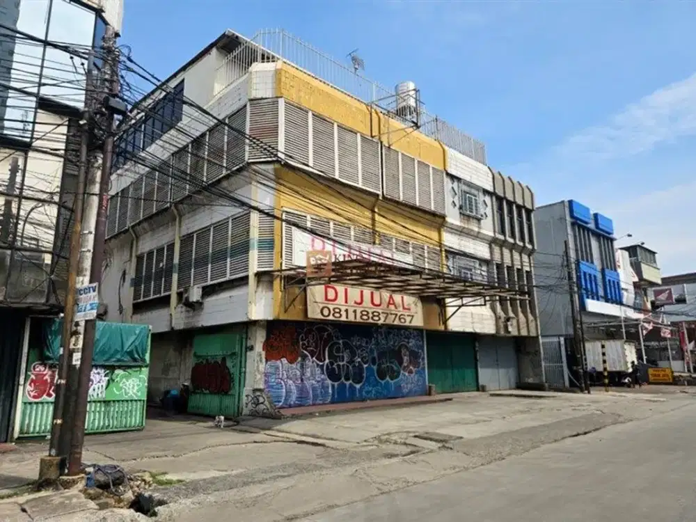 Dekat Season City & Robinson, dealer Honda,  Atma Jaya Hospital, Sekolah Budi Agung , Dijual Ruko Ganeng Jalan Raya Jembatan Dua Jakarta Utara