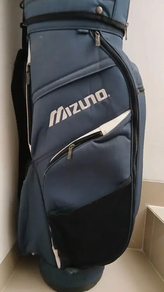 Mizuno Japan. Stick golf set & bag. Like new. Termurah!!!