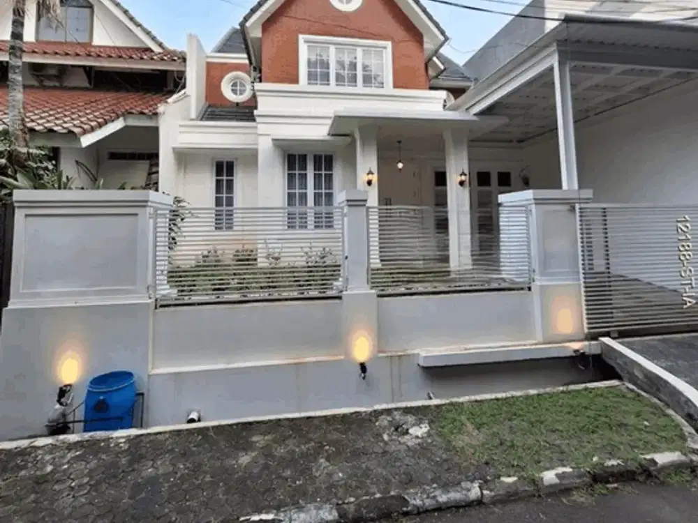 Di jual rumah hommy, rapi & siap huni di Sektor 3 Bintaro Jaya