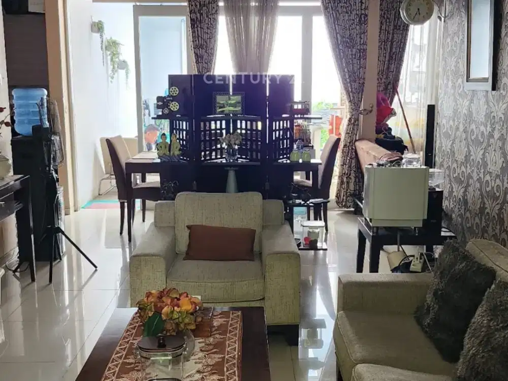 Rumah Siap Huni Ada Kolam Renang Di Metland Menteng Jakarta Timur