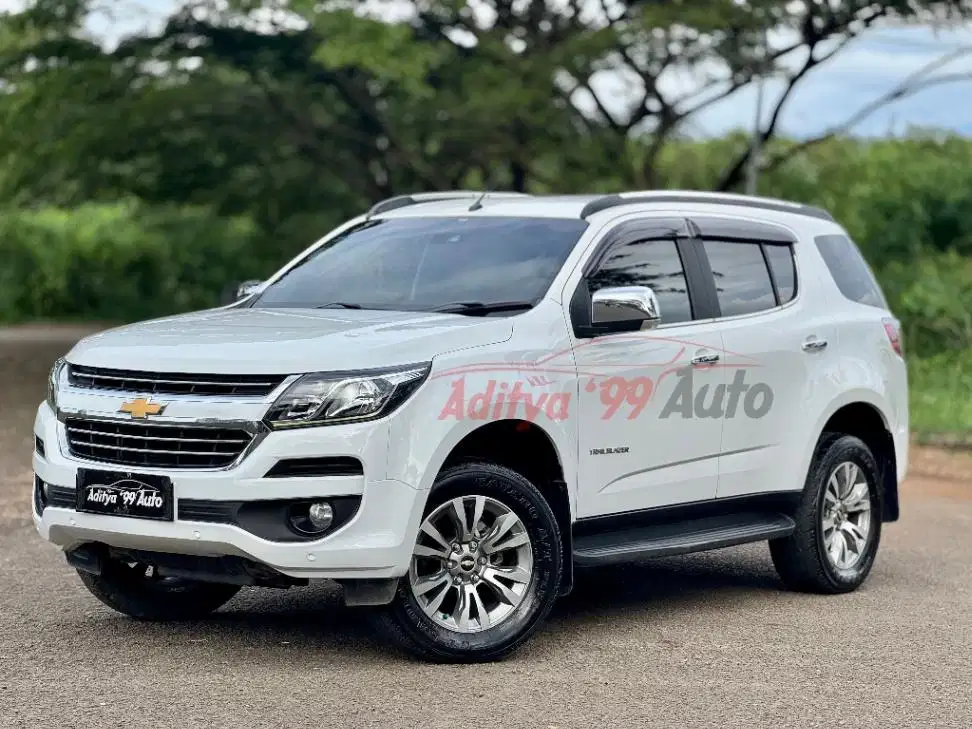 DP CUMA 30JT! CHEVROLET TRAILBLAZER LTZ 2018/2017 AT SOLAR DIESEL