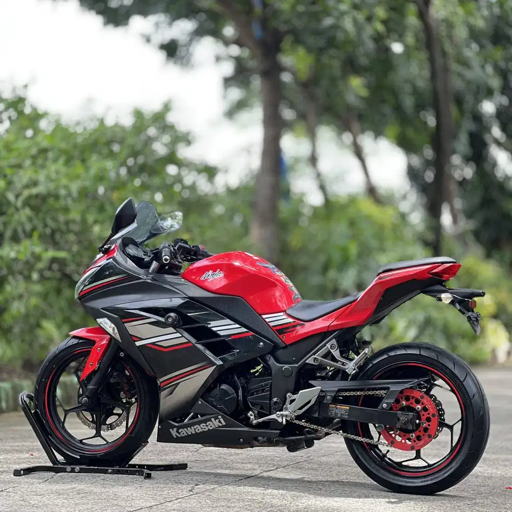 KAWASAKI NINJA 250 FI OLD ABS 2017 MERAH KM 14K PAJAK PANJANG MULUS