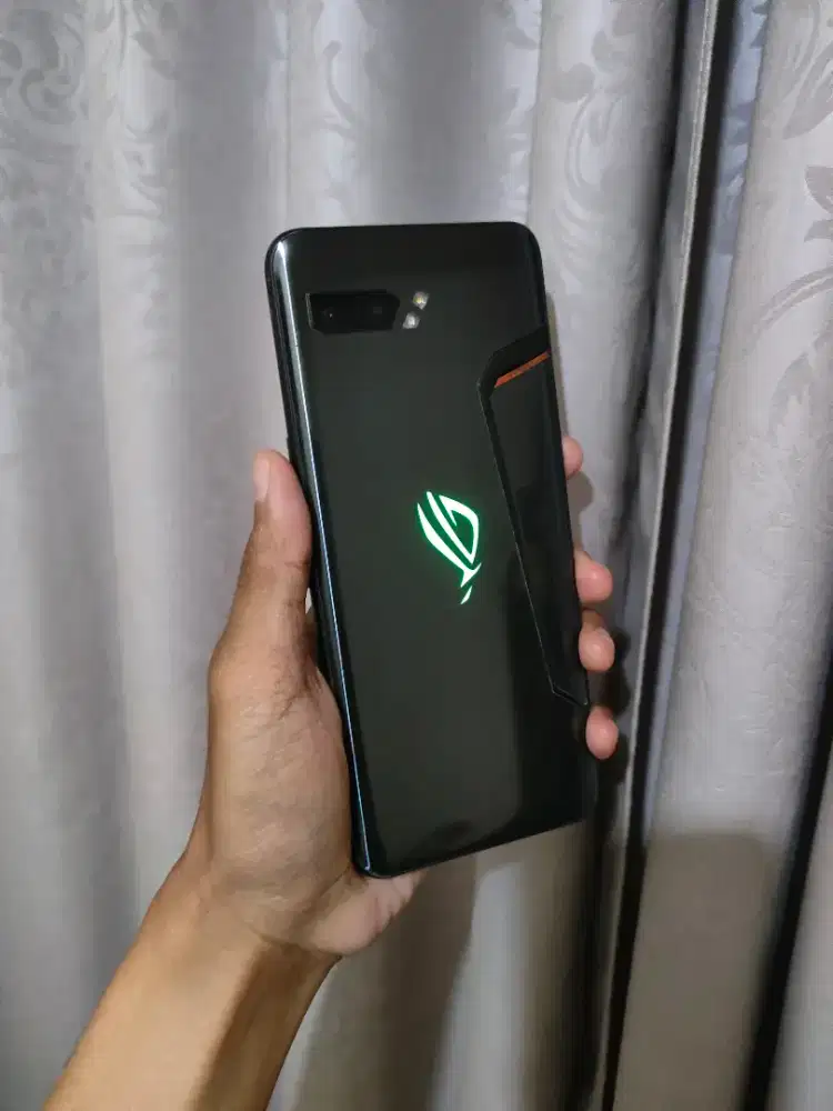 Asus ROG Phone 2 8/128gb Second Nominus